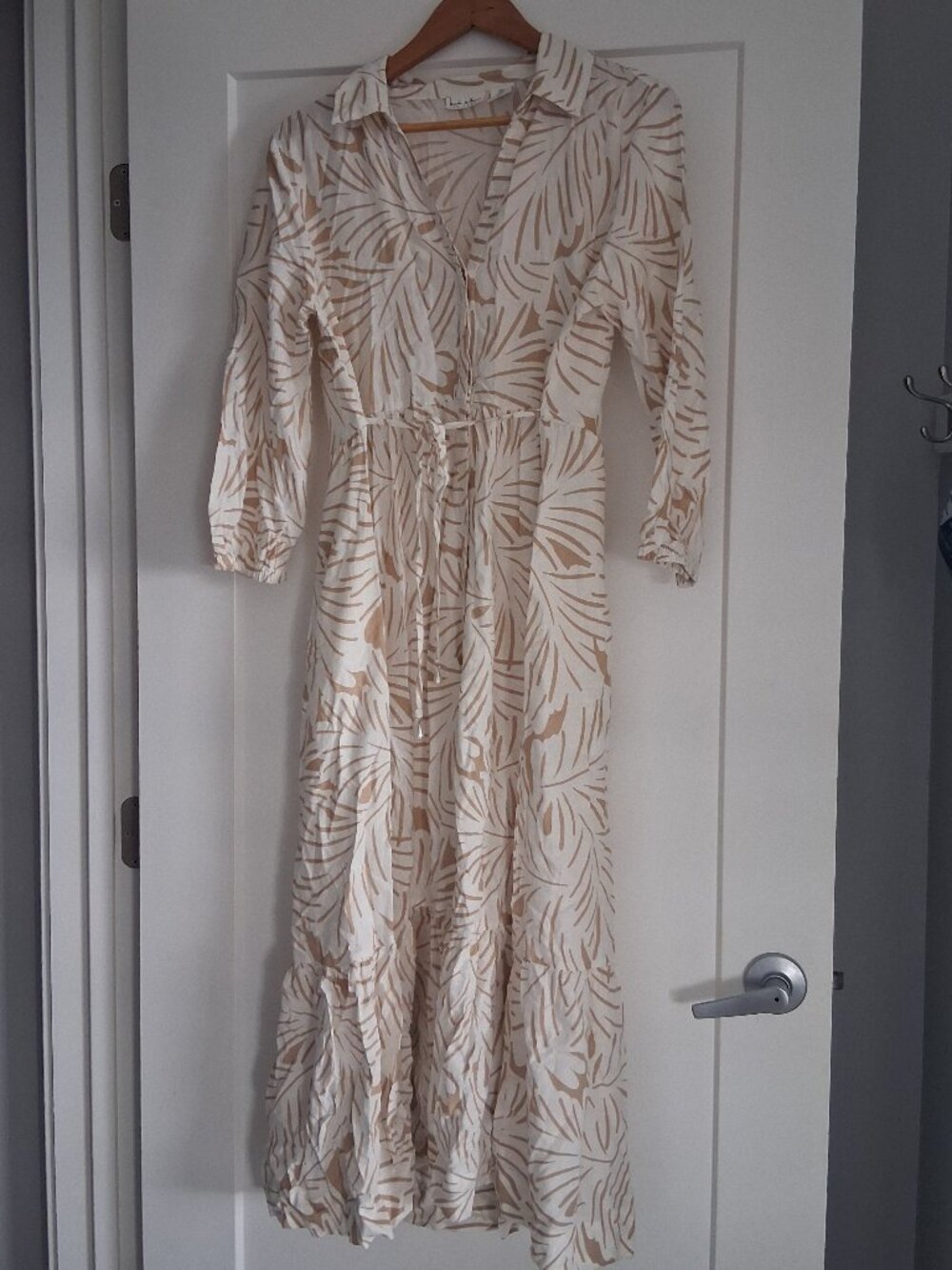 Nicole Miller Cream and Tan Leaf Dress